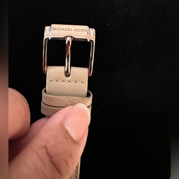 MICHAEL KORS Sawyer Chronograph Sable Dial Ladies Watch - Picture 5 of 16